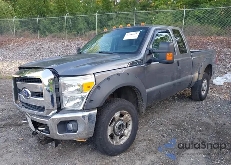 2011 Ford F-250 Xlt z USA, uszkodzony, nr VIN 1FT7X2B63BEB48625